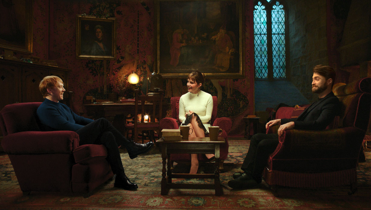 Дэниел Рэдклифф, Эмма Уотсон и Руперт Гринт в трейлере фильма «Гарри Поттер 20 лет спустя: Возвращение в Хогвартс»