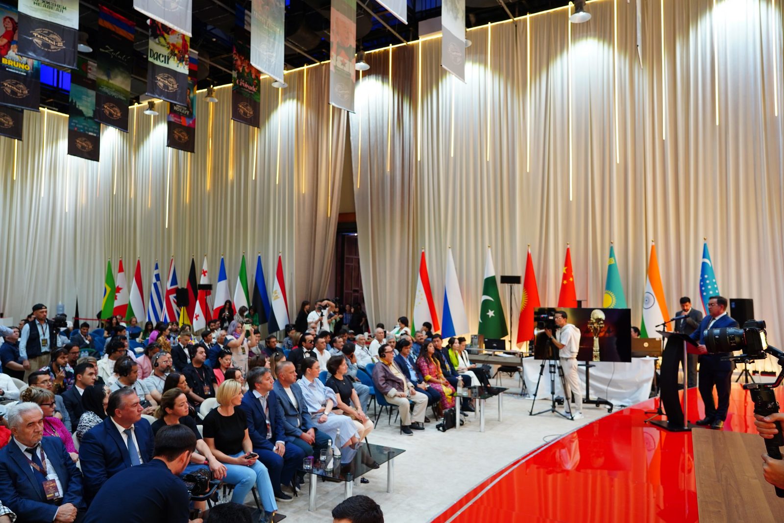 Компания «Марс Медиа» заключила меморандум о сотрудничестве с Агентством кинематографии Узбекистана