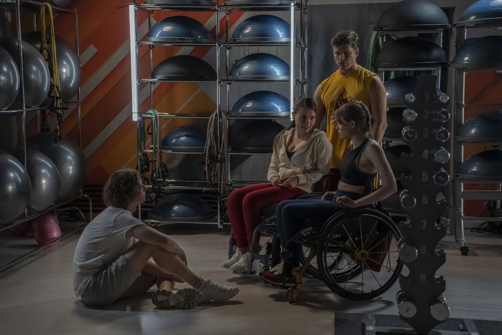 Алина Дулова, Алексей Лукин и Мария Порошина снимаются в «Альтернативе» про жизнь на инвалидной коляске