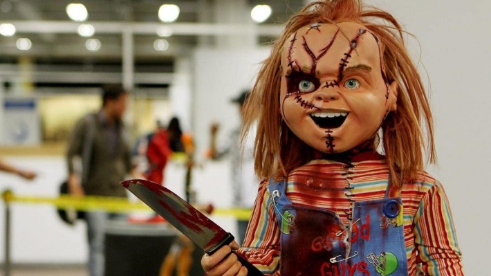 Создатель Чаки ведет переговоры с Universal о кроссовере о кукле-убийце и монстре студии