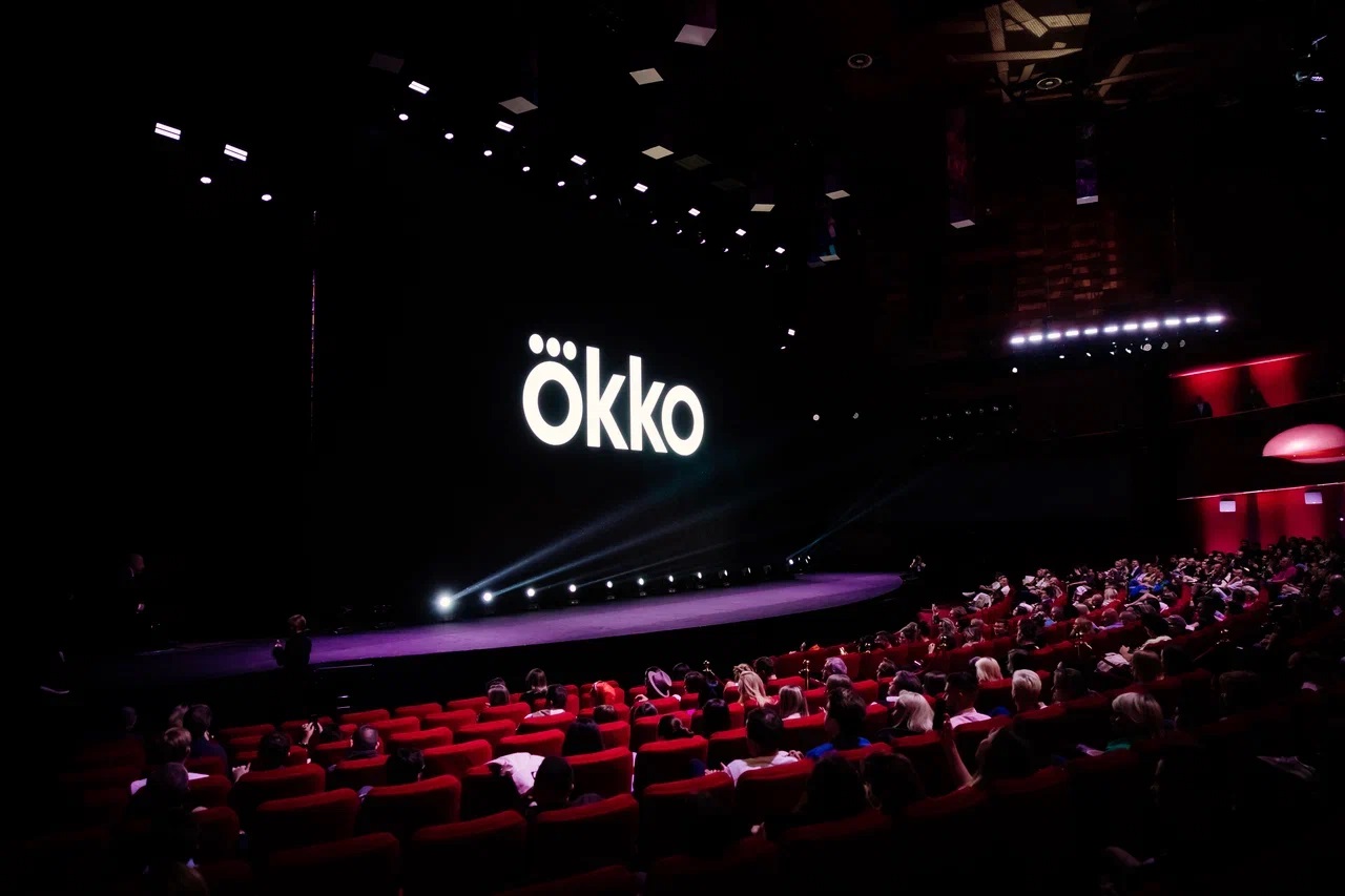 «Мамонты», «Лихие» и продолжение «Открытого брака»: онлайн-кинотеатр Okko рассказал о новинках сезона